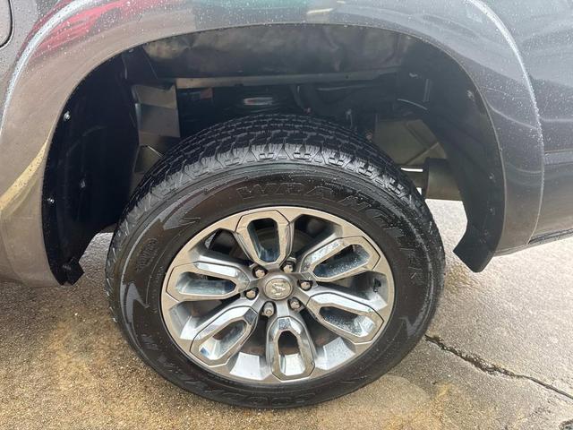 Photo of 2021 Granite Crystal Metallic Clearcoat RAM 1500