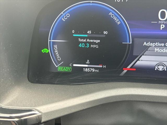 Photo of 2025 Supersonic Red Toyota Camry