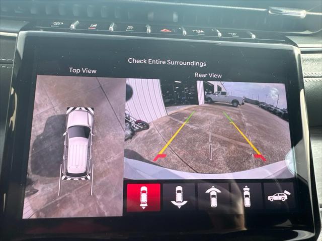 Photo of 2025 BRT WHT CC Jeep Grand Cherokee L