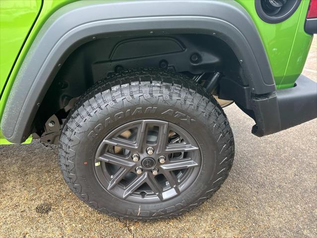 Photo of 2025 Mojito Clearcoat Jeep Wrangler