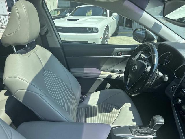 Photo of 2020 Celestial Silver Metallic Toyota Camry
