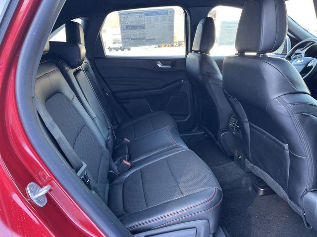 Photo of 2025 Rapid Red Metallic Tinted Clearcoat Ford Escape
