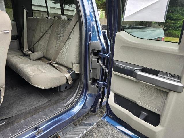 Photo of 2017 Lightning Blue Ford F-150