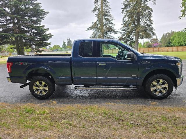 Photo of 2017 Lightning Blue Ford F-150