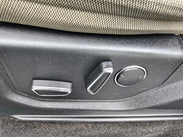 Photo of 2017 Lightning Blue Ford F-150