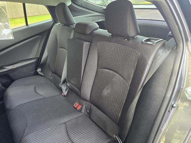 Photo of 2017 Magnetic Gray Metallic Toyota Prius