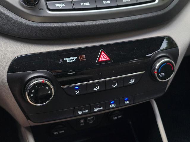 Photo of 2018 Dazzling White Hyundai TUCSON
