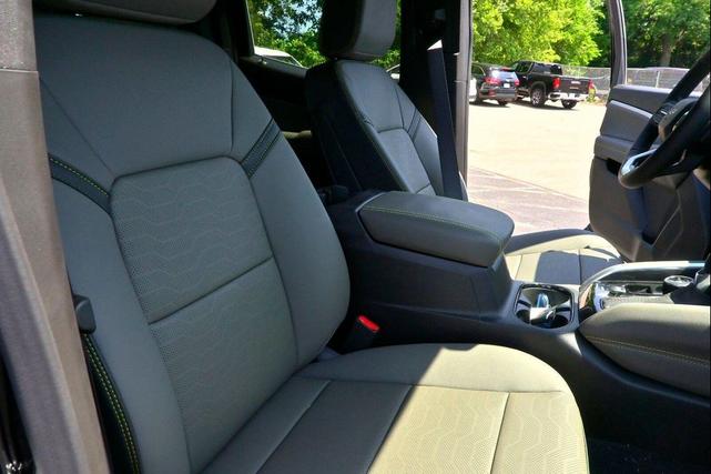 Photo of 2026 Black Chevrolet Colorado