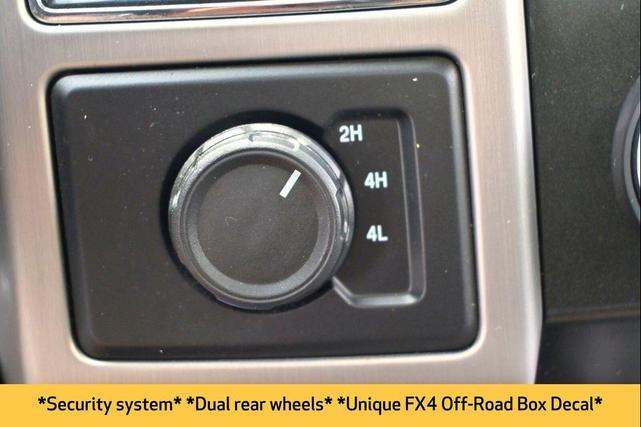 Photo of 2020 Star White Metallic Tri-Coat Ford F-450