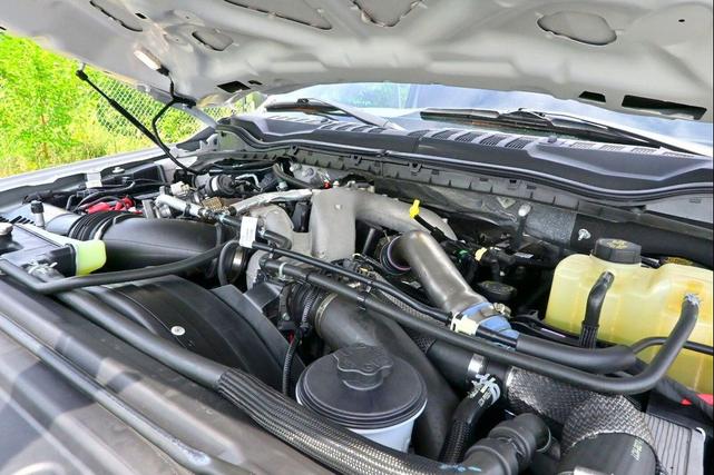 Photo of 2020 Star White Metallic Tri-Coat Ford F-450