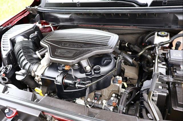 Photo of 2020 Red Horizon Tintcoat Cadillac XT5