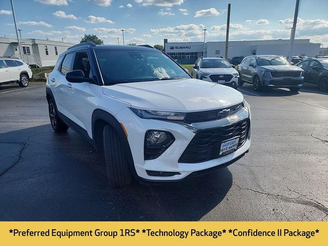 Photo of 2023 Iridescent Pearl Tricoat Chevrolet Trailblazer
