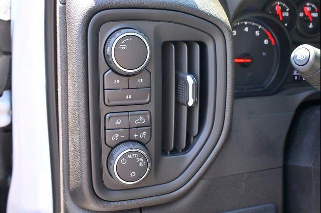 Photo of 2025 Summit White Chevrolet Silverado 3500