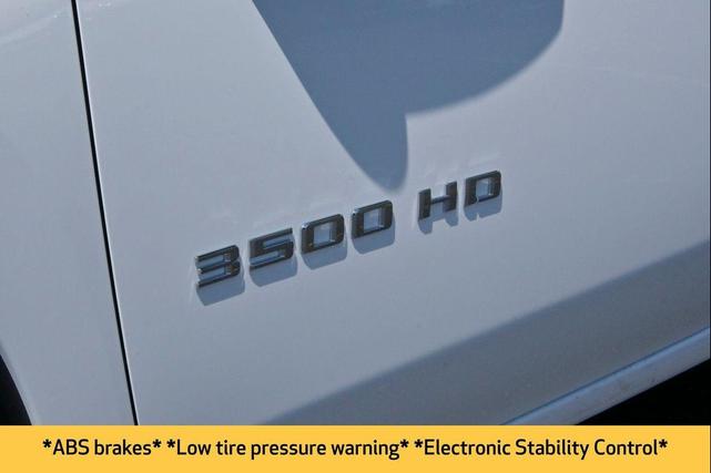 Photo of 2025 Summit White Chevrolet Silverado 3500