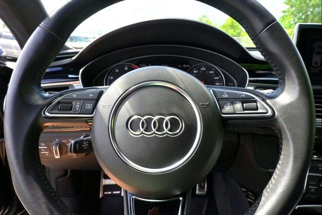 Photo of 2014 Black Audi RS 7