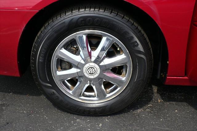 Photo of 2005 Cardinal Red Metallic Buick LaCrosse