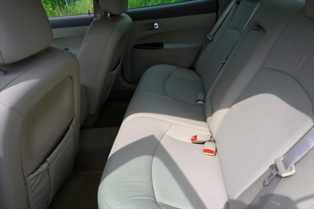 Photo of 2005 Cardinal Red Metallic Buick LaCrosse