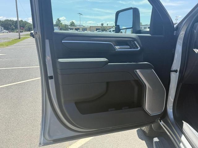 Photo of 2025 Sterling Gray Metallic Chevrolet Silverado 3500