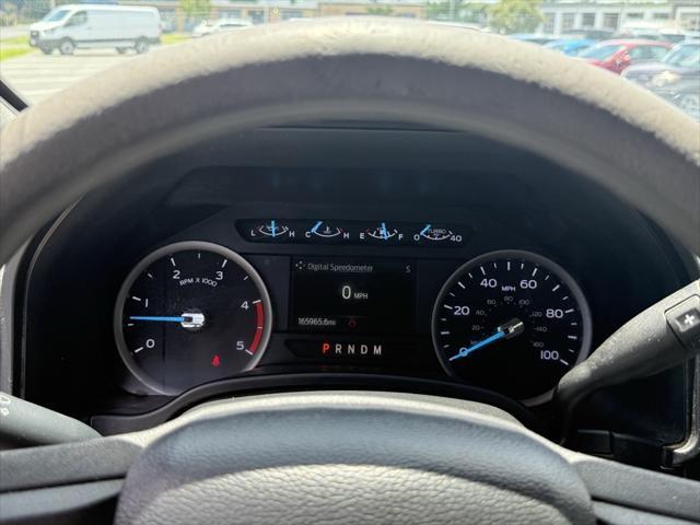 Photo of 2021 Oxford White Ford F-250