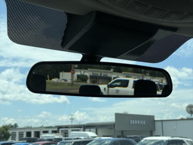Photo of 2021 Oxford White Ford F-250