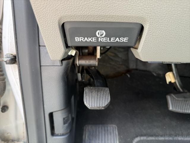 Photo of 2021 Oxford White Ford F-250