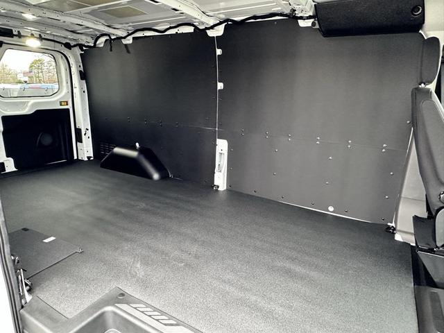 Photo of 2024 Oxford White Ford Transit-350