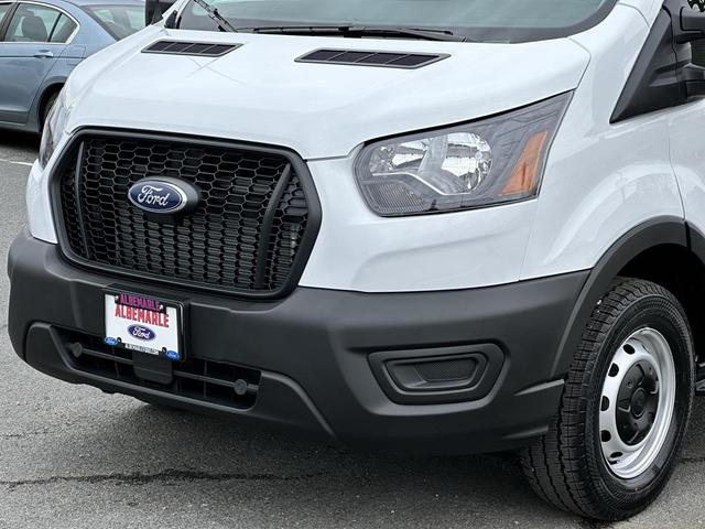 Photo of 2024 Oxford White Ford Transit-350