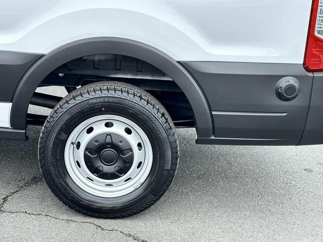 Photo of 2024 Oxford White Ford Transit-350