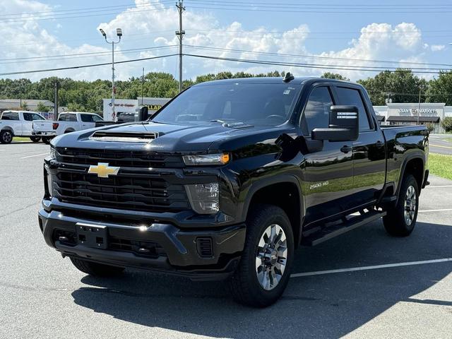 Photo of 2024 Black Chevrolet Silverado 2500
