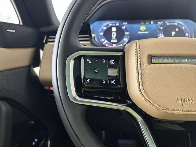 Photo of 2025 Fuji White Land Rover Range Rover Sport