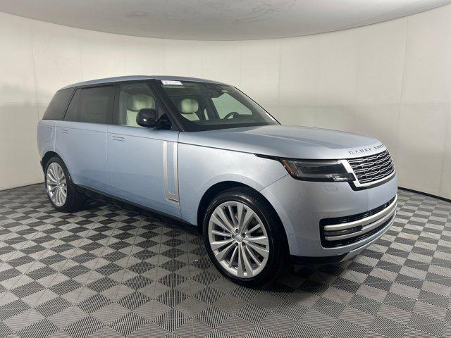 Photo of 2025 Ionian Silver SV Bespoke Ultra Metallic Gloss Land Rover Range Rover