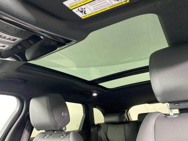 Photo of 2026 Varesine Blue Metallic Land Rover Range Rover Velar