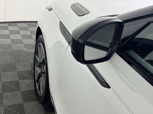 Photo of 2026 Fuji White Land Rover Range Rover Velar