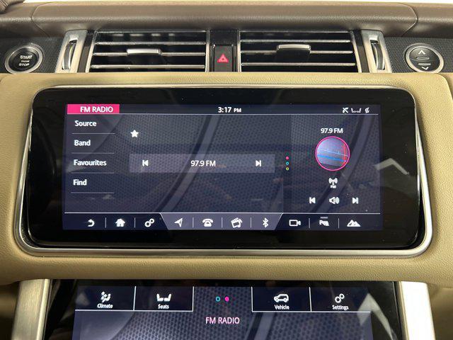 Photo of 2022 Black Land Rover Range Rover