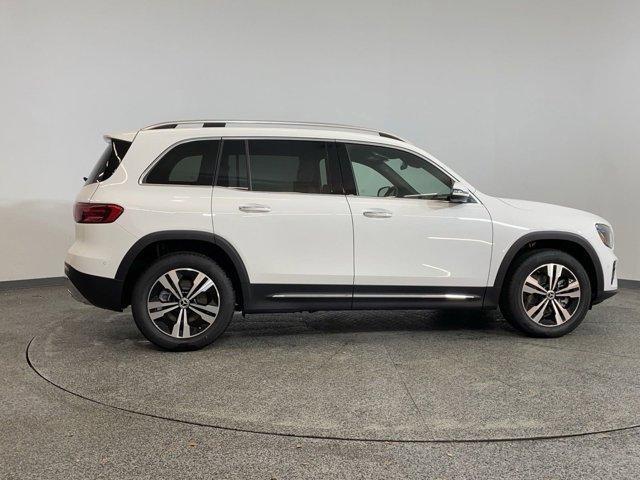 Photo of 2025 White Mercedes-Benz GLB 250