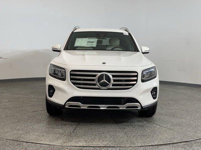 Photo of 2025 White Mercedes-Benz GLB 250
