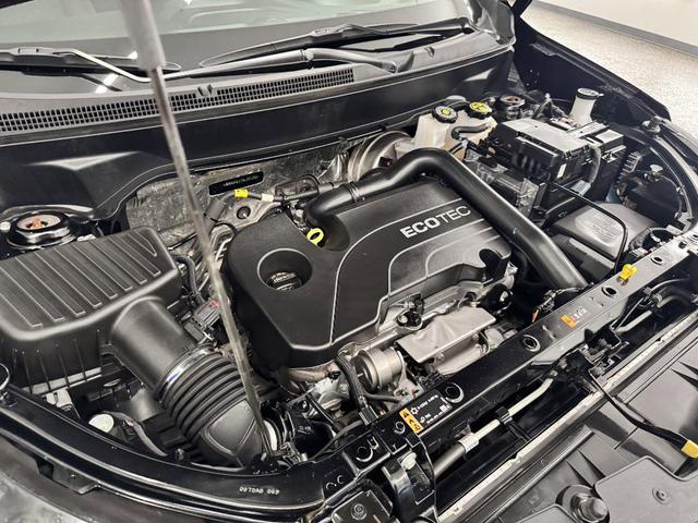 Photo of 2022 Mosaic Black Metallic Chevrolet Equinox