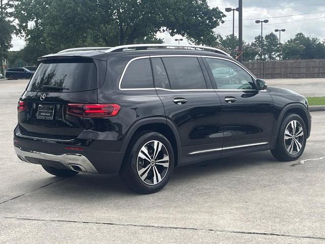 Photo of 2024 Night Black Mercedes-Benz GLB 250