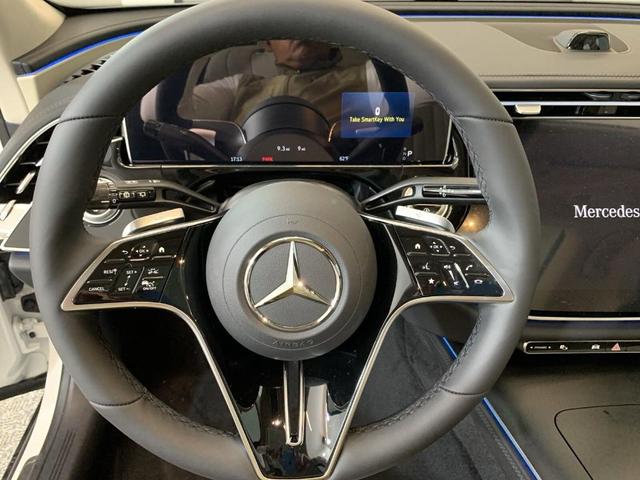 Photo of 2025 Polar White Mercedes-Benz E-Class