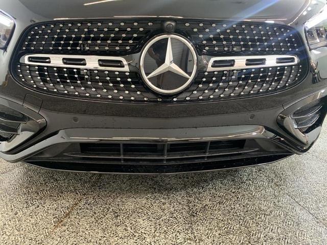 Photo of 2025 Night Black Mercedes-Benz GLA 250