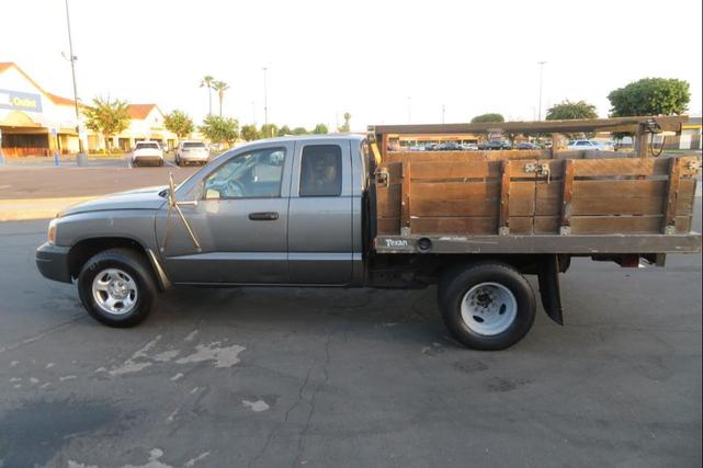 Photo of 2005 Mineral Gray Metallic Clearcoat Dodge Dakota