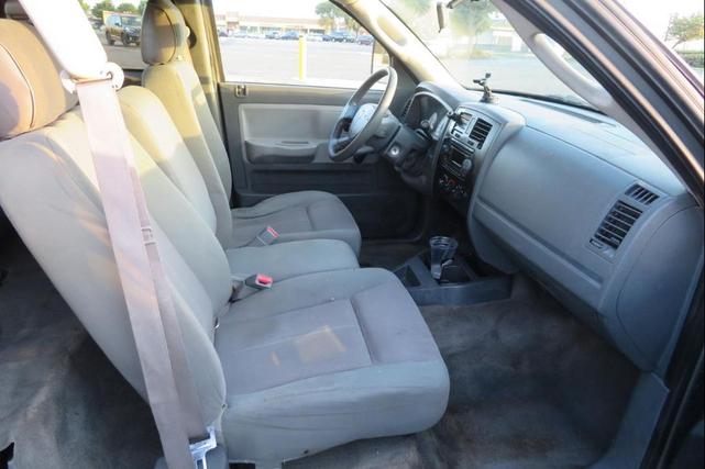 Photo of 2005 Mineral Gray Metallic Clearcoat Dodge Dakota