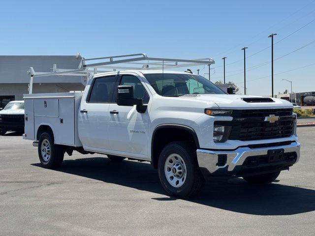 Photo of 2025 Summit White Chevrolet Silverado 3500