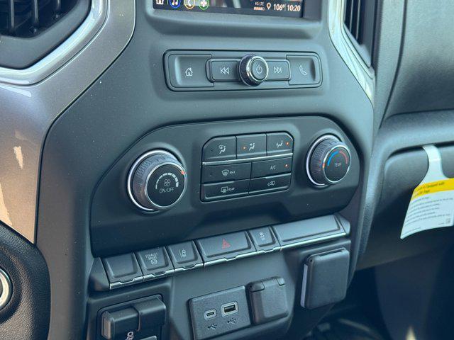 Photo of 2025 Summit White Chevrolet Silverado 3500