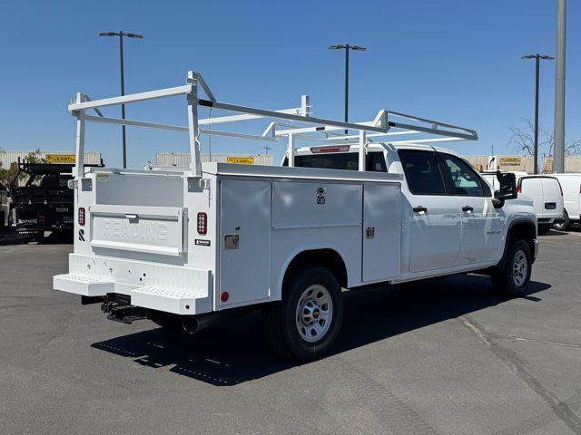 Photo of 2025 Summit White Chevrolet Silverado 3500