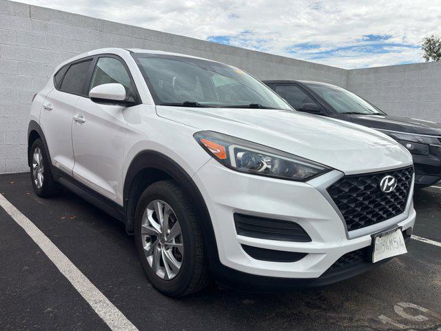 Photo of 2021 Winter White Hyundai TUCSON