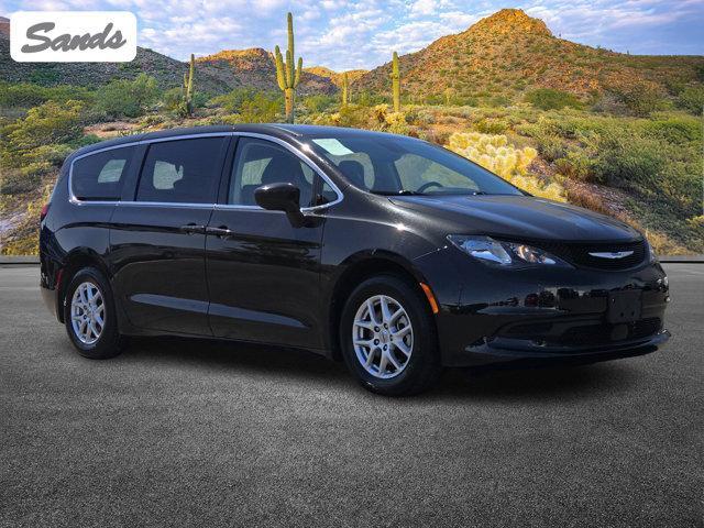 2022 Chrysler Voyager