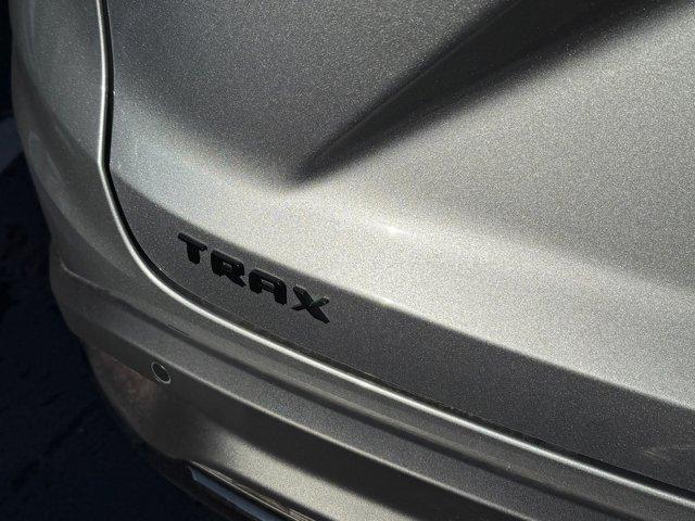Photo of 2025 Sterling Gray Metallic Chevrolet Trax