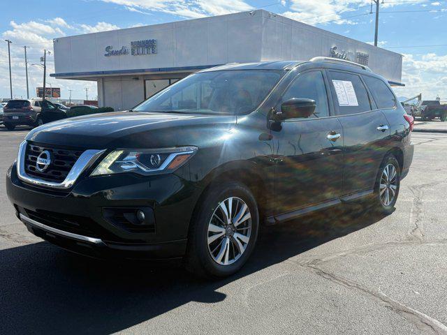 Photo of 2020 Midnight Pine Metallic Nissan Pathfinder
