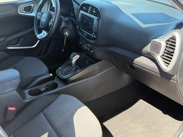 Photo of 2023 Steel Gray Kia Soul